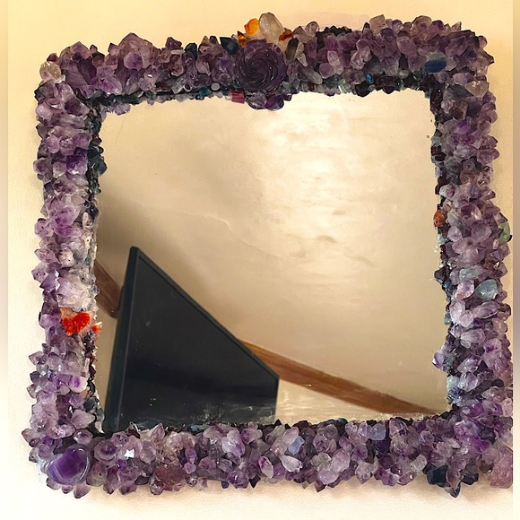 Gem Encrusted wall Hanging Mirror size 20x20 - Picture 3 of 6